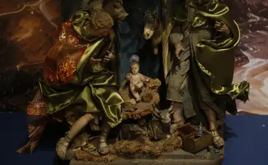 Menino Jesus de Aleijadinho é destaque em exposição de presépios em SP