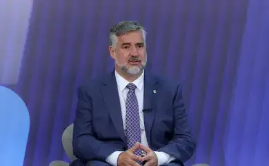 Não vai ter limite orçamentário para ajudar o RS, diz ministro