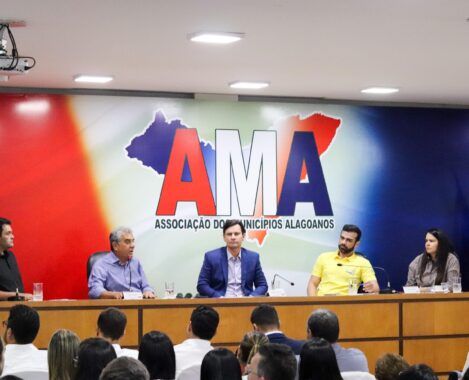 Marcelo Beltrão quer municípios no topo da educação nacional