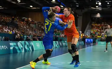 Handebol feminino: Brasil perde para Holanda e se complica em Paris