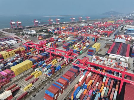 China retalia e anuncia tarifas adicionais de 34% sobre os produtos dos EUA