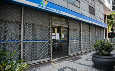 Presidente Lula sanciona lei para reduzir filas do INSS