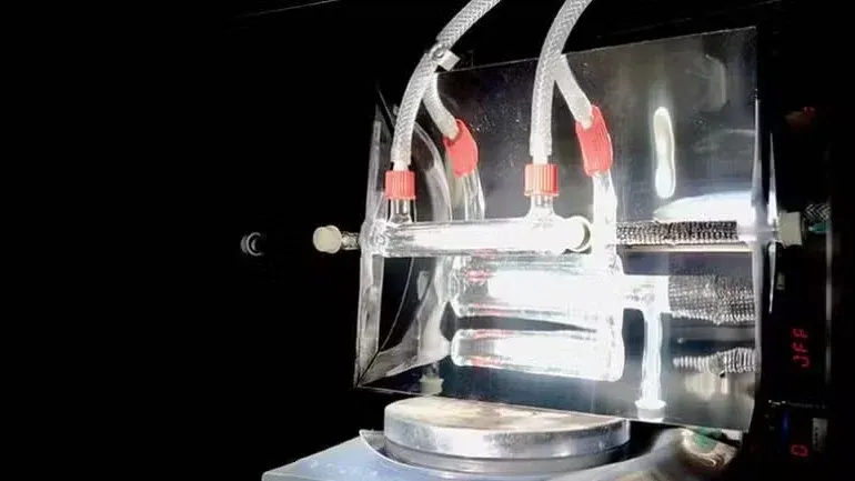 Cientistas criam reator capaz de transformar CO2 em combustível