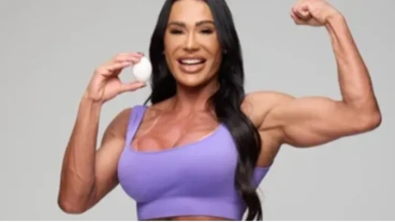 Gracyanne faz parceria com ‘rei do ovo’ e transforma meme em produto real