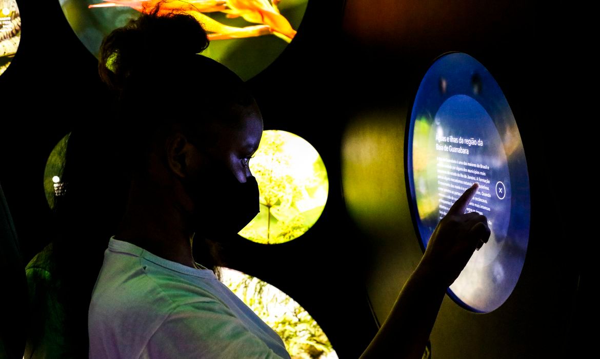 Apenas uma em quatro pessoas com deficiência conclui o ensino básico