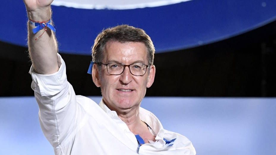 Após eleições equilibradas, partidos espanhóis tentam evitar bloqueio político