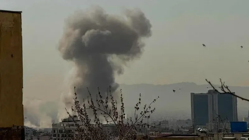 Estados Unidos e Israel bombardeiam o Irã em ação coordenada