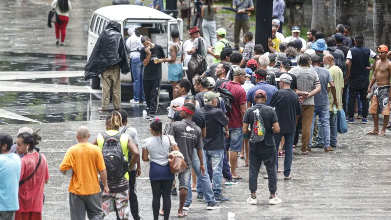 População em situação de rua passa de 388 mil em maio; SP lidera