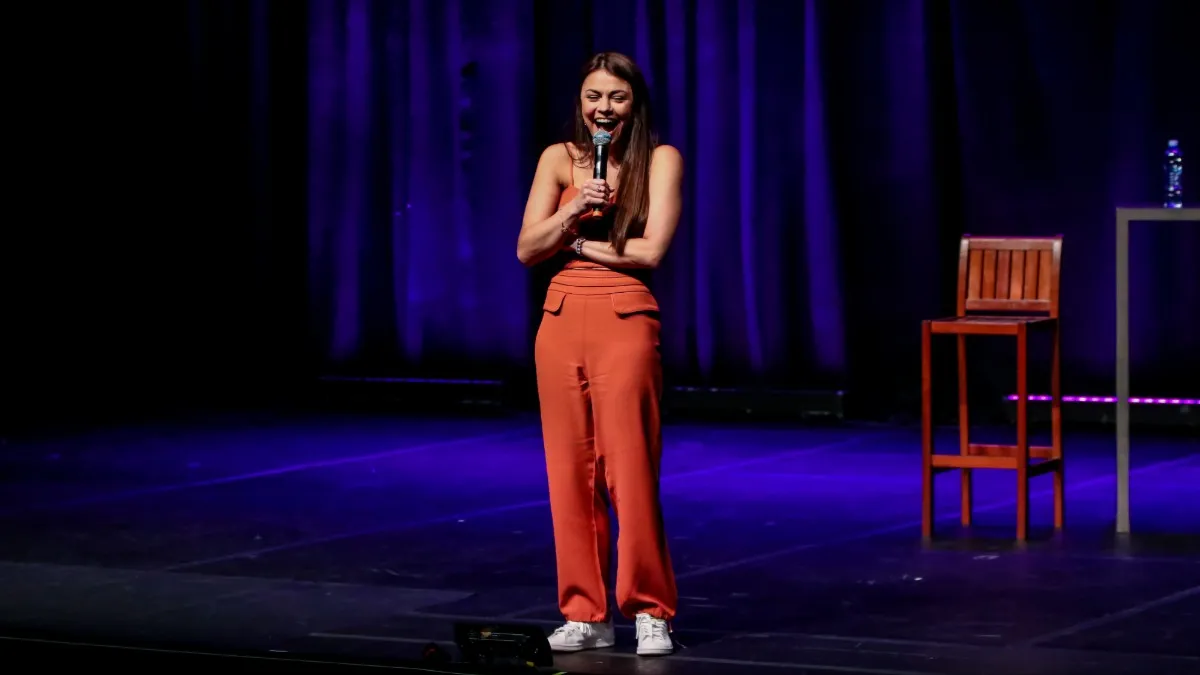 Bruna Louise apresenta show comemorativo de 15 anos em Maceió e Arapiraca