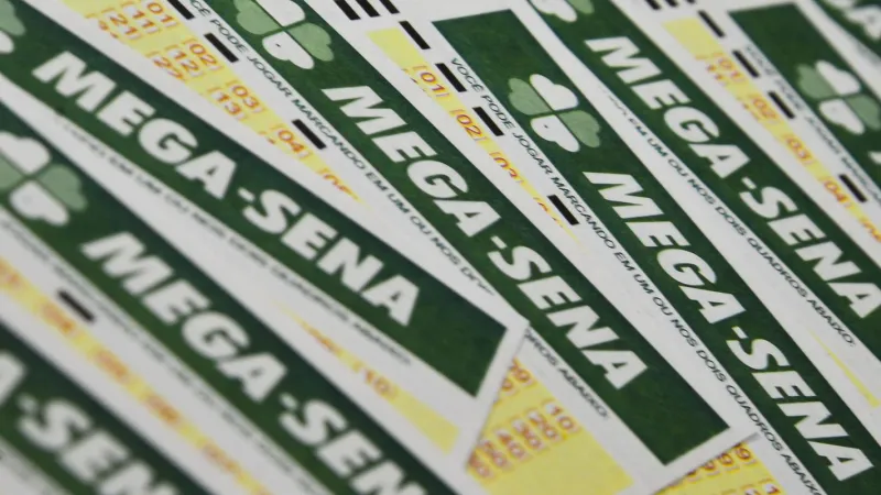 Mega-Sena acumula e prêmio principal vai para R$ 10 milhões