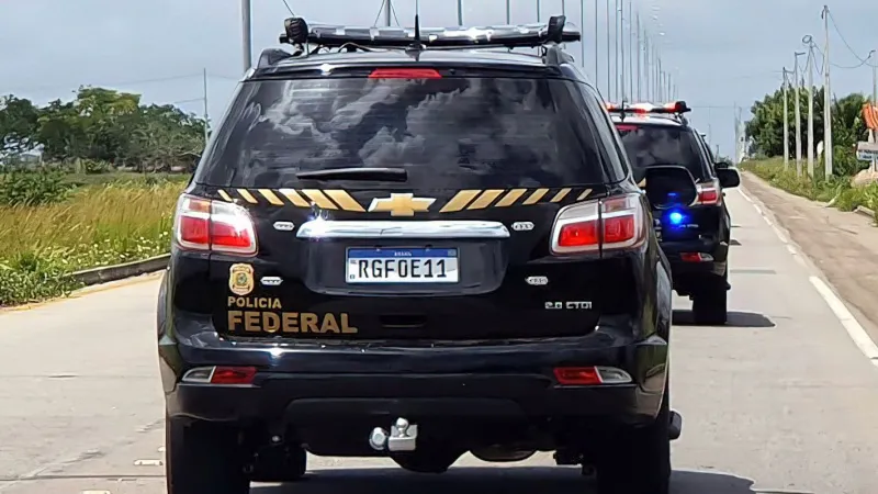 PF apreende armas destinadas a facções criminosas no Rio