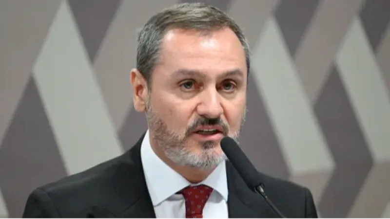 Diretor da PF retira credenciais de servidor dos EUA por princípio de reciprocidade