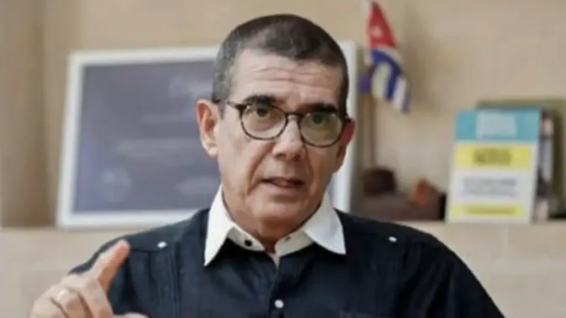 Cuba estuda movimentação militar dos EUA diante de ameaças de Trump