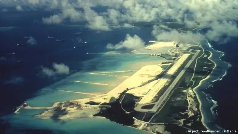 Trump critica Reino Unido por entregar soberania das ilhas Chagos: ‘Estupidez’