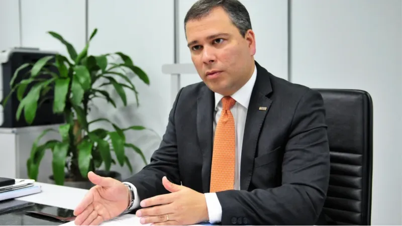 Toffoli se declara suspeito em julgamento sobre prisão do ex-presidente do BRB