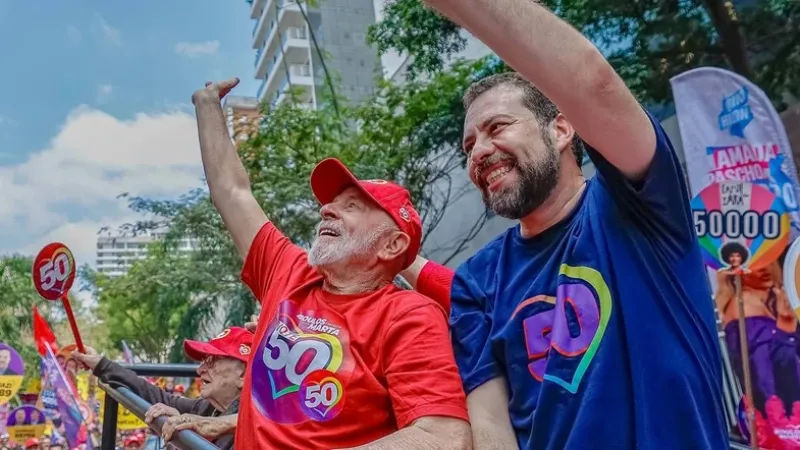 PSOL oficializa apoio à reeleição de Lula, mas rejeita federação com o PT