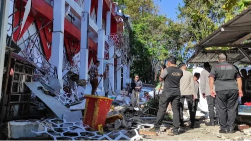 Terremoto de 7,6 graus atinge Indonésia e deixa um morto