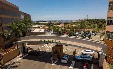 Anvisa lança concurso para 50 vagas; inscrições começam dia 22