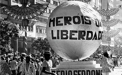 Escolas de samba foram espaço de resistência à repressão da ditadura