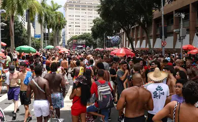 Especialistas recomendam "etiqueta respiratória" após carnaval