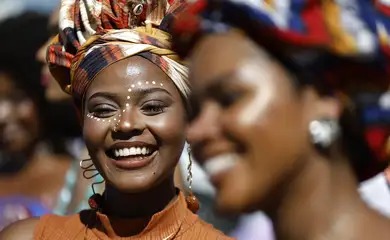 Especialistas defendem atenção específica para saúde da pele negra