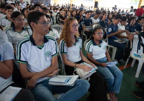 Secretaria de Estado da Educação promove Dia D de inscrições para o Enem em 30 de maio