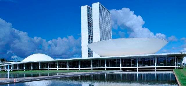 Congresso volta ao trabalho com 19 medidas provisórias de Lula pendentes para votação