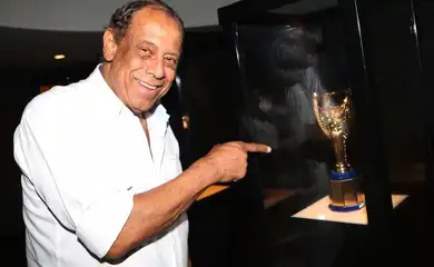 Capitão da seleção tricampeã mundial completaria 80 anos nesta quarta