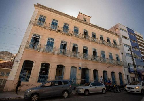 Biblioteca Pública Estadual Graciliano Ramos fecha nesta sexta para manutenção