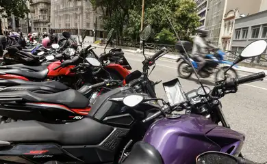 Uber anuncia volta do serviço de transporte por moto em São Paulo