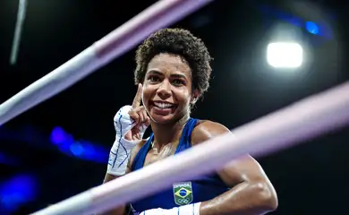 Boxe: Jucielen Romeu supera norte-americana e vai às quartas em Paris