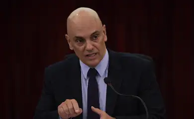 Moraes autoriza depoimentos de representantes do X no Brasil