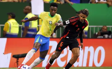 Vinicius Júnior decide e Brasil derrota Colômbia pelas Eliminatórias