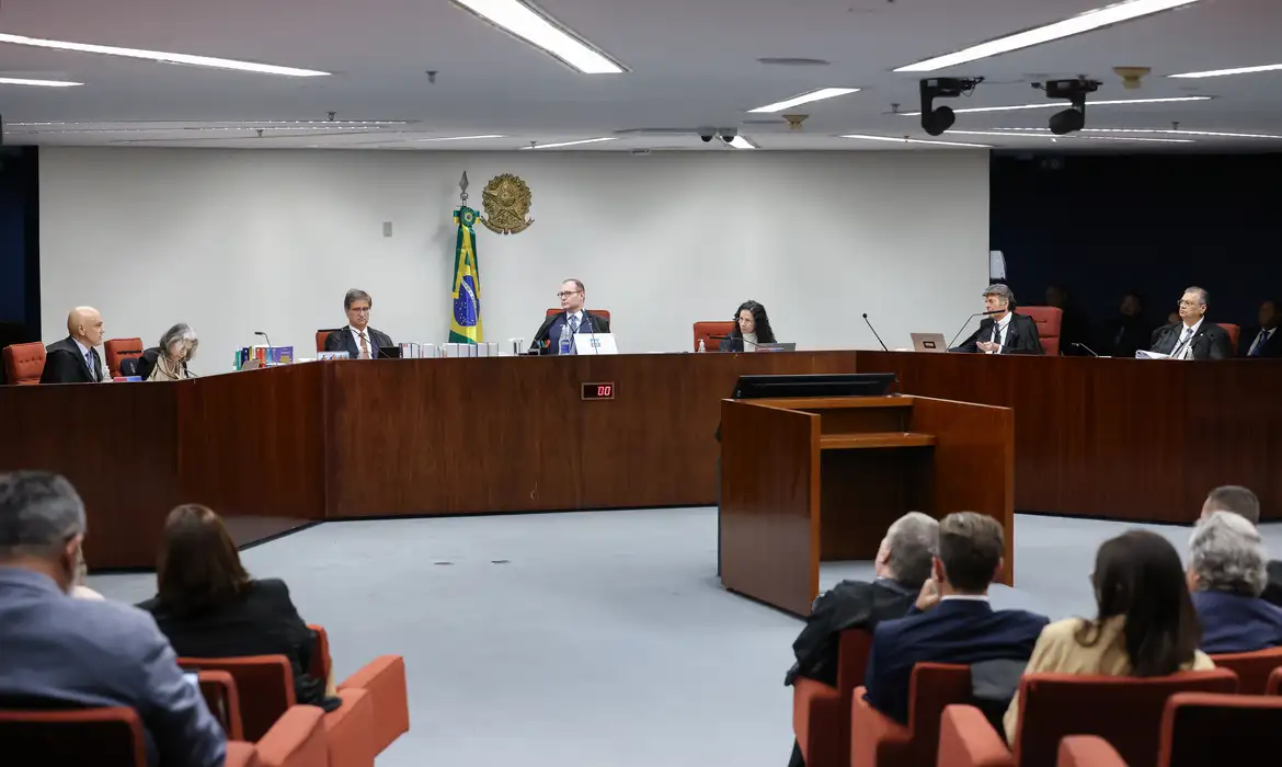 Por unanimidade, STF torna réus mais 6 denunciados por trama golpista