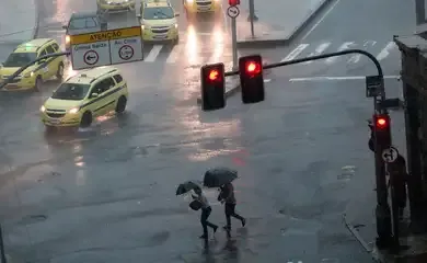 Fim de semana terá temporais e ventos fortes no Sudeste e Centro-Oeste