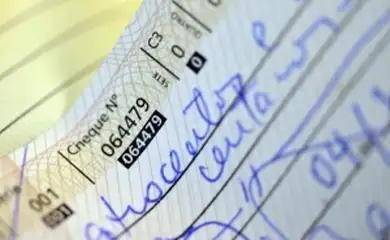 Cheque representa 0,5% das operações financeiras de pagamento no país