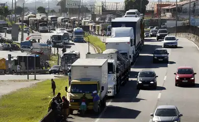 Motoristas têm novos prazos para regularizar exame toxicológico