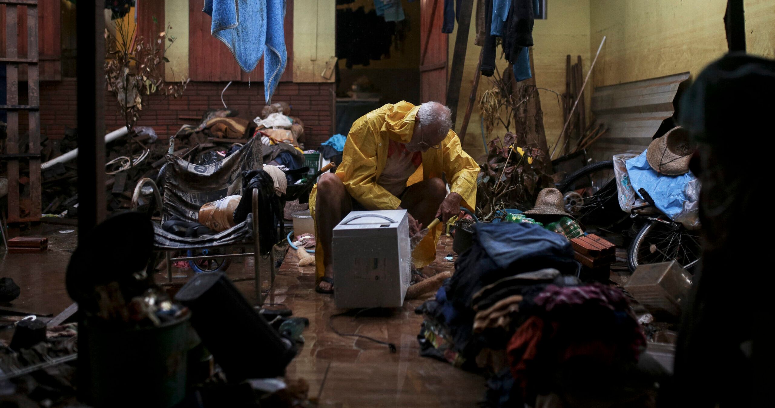 Lula edita MP que abre crédito extraordinário de mais de R$ 1 bi para o RS