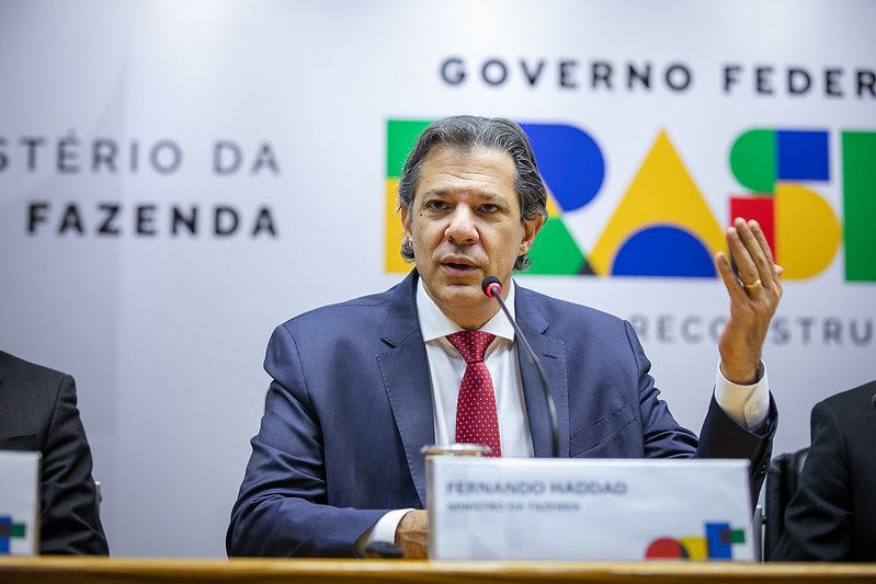 Governo publica MP para garantir déficit zero das contas públicas em 2024