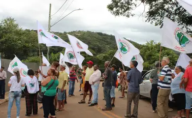 “Lama invisível” de barragem destruiu projetos de vida em cidade de MG