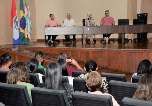Alagoas formaliza adesão ao Programa Saúde na Escola para o biênio 2025-2026