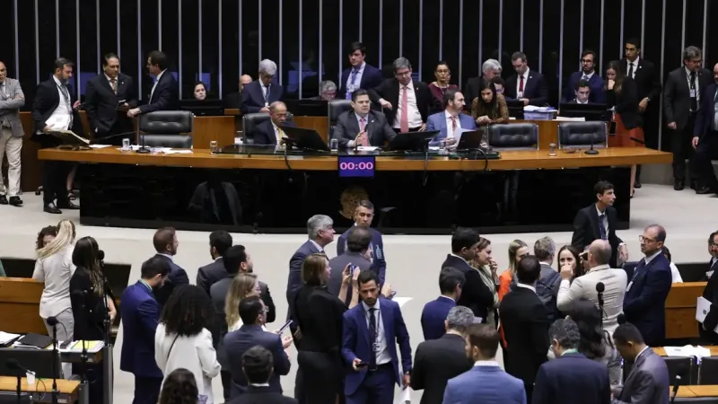 Congresso aprova LDO com superávit de R$ 34 bilhões em 2026