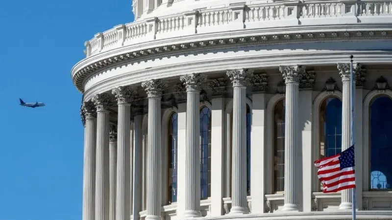 Tropas europeias na Groenlândia não mudam visão de Trump, diz Casa Branca