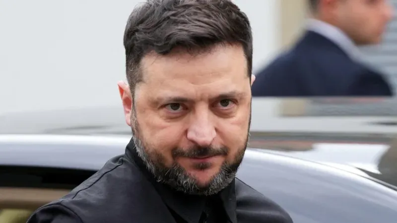 Após se reunir com Trump, Zelensky anuncia 1º trilateral entre EUA, Ucrânia e Rússia