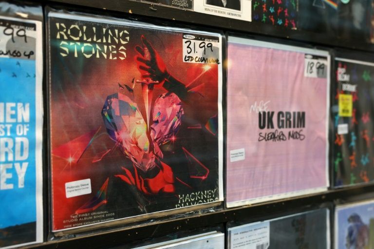 Rolling Stones lançam álbum com canções originais após 18 anos