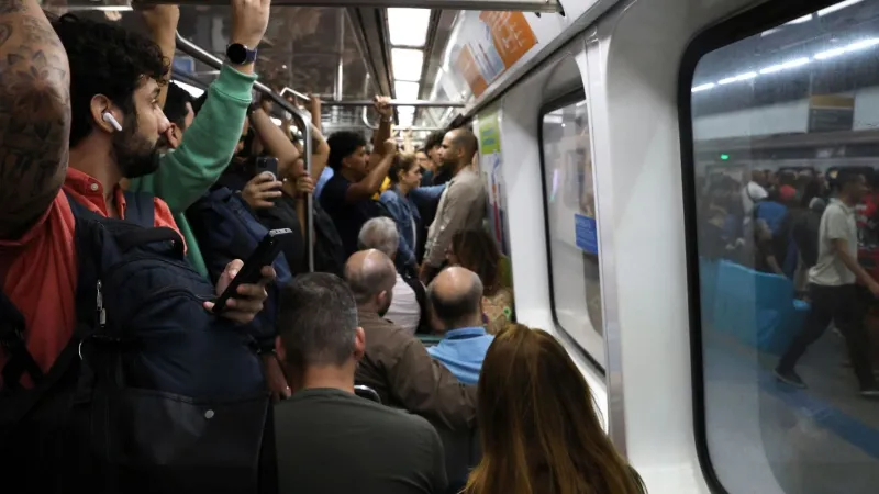 Transportes antecipam horário de pico no Rio com previsão de ventania