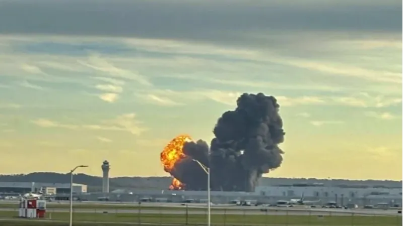 Avião de carga cai e deixa sete mortos nos EUA