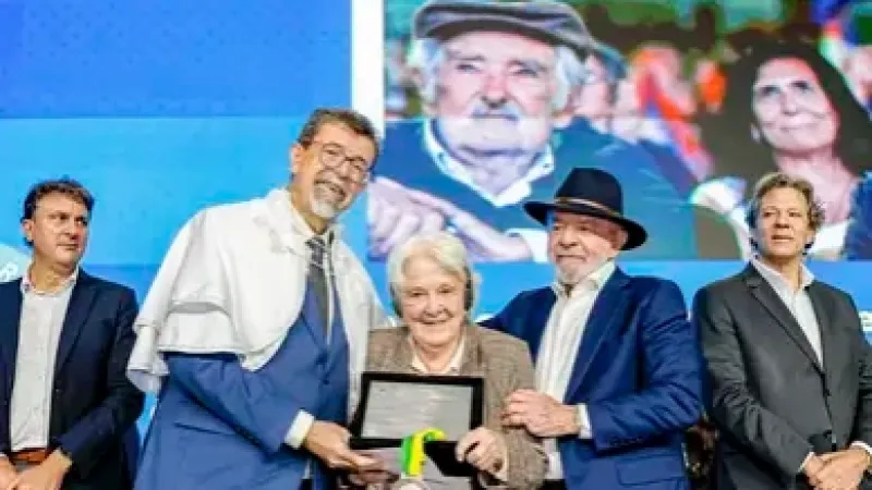 Lula destaca importância de terras raras do Brasil para América do Sul