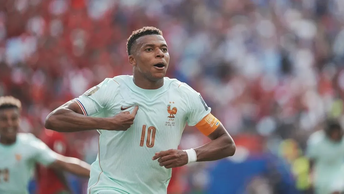 Mirando 3ª final seguida, Mbappé nunca foi eliminado em Copa do Mundo