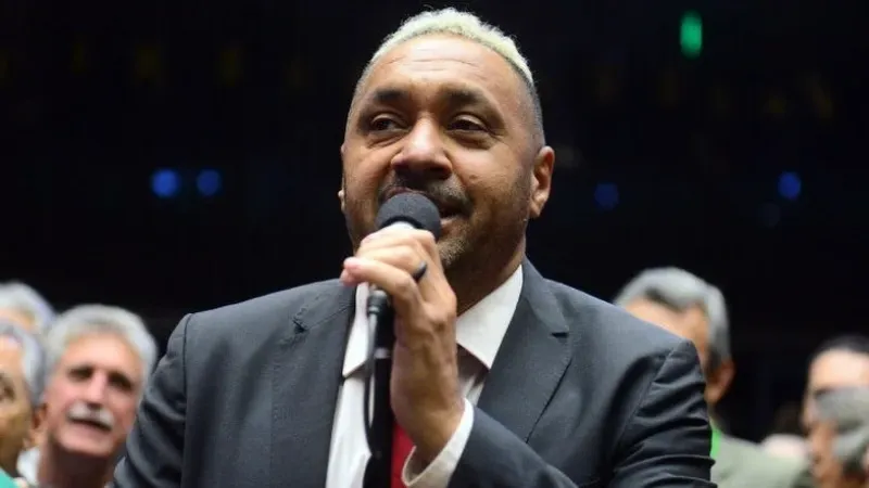 Tiririca troca Bolsonaro por Kassab e São Paulo pelo Ceará